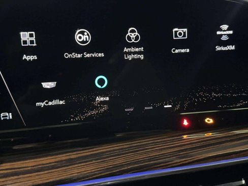 Used 2021 Cadillac Escalade Luxury image 39