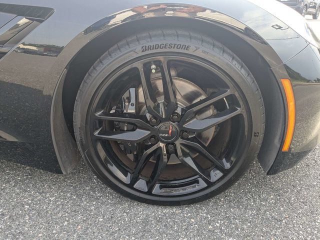 Used 2016 Chevrolet Corvette Stingray Coupe w/ 2LT Preferred Equipment Group RWD image 13