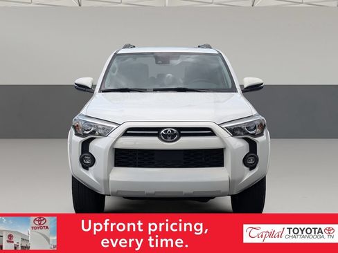 Used 2023 Toyota 4Runner SR5 Premium w/ Moonroof Package AWD/4WD image 3
