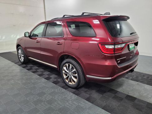 Used 2022 Dodge Durango SXT w/ Trailer Tow Group IV AWD/4WD image 3