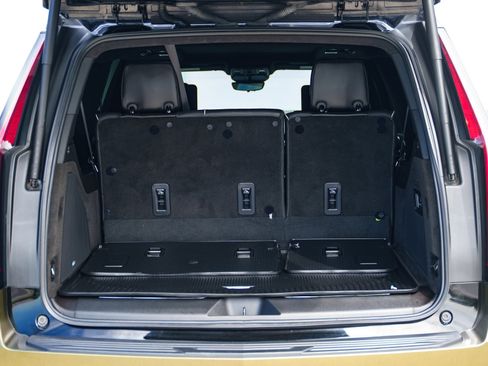 Used 2024 Cadillac Escalade ESV V w/ LPO, Floor Liner Package AWD/4WD image 35