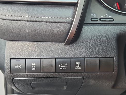 Used 2024 Toyota Camry XSE FWD image 21
