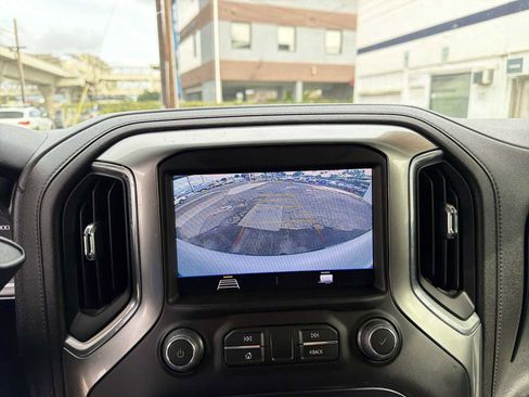 Used 2021 Chevrolet Silverado 1500 LT Trail Boss w/ LPO, Dark Essentials Package image 22