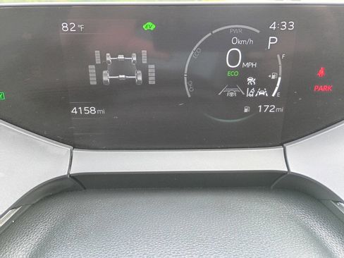 Used 2026 Toyota Prius XLE AWD/4WD image 22
