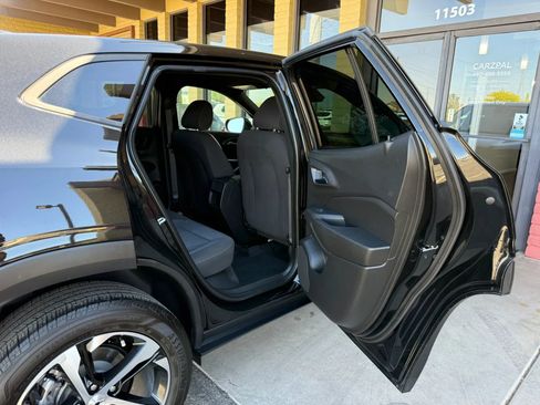 Used 2024 Chevrolet Trax RS image 26