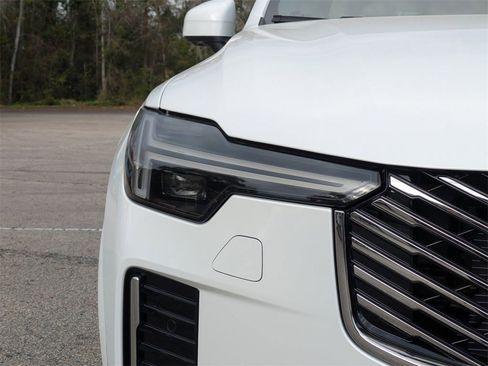 New 2026 Volvo XC90 B6 Plus image 10