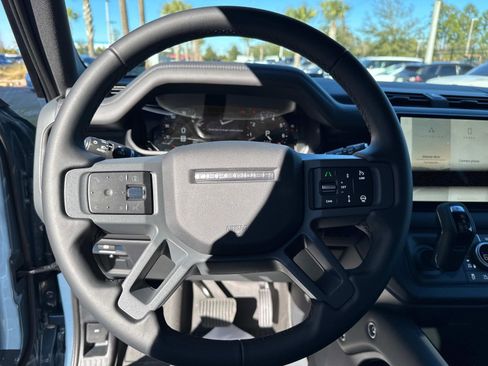 Certified 2025 Land Rover Defender 110 S image 27