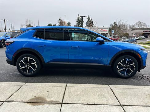 New 2026 Chevrolet Equinox EV LT image 6