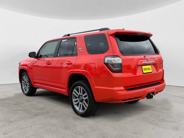 Used 2024 Toyota 4Runner TRD Sport AWD/4WD image 7
