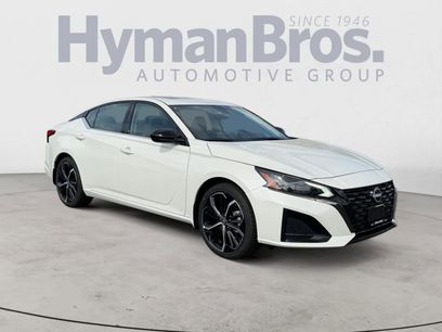 New 2025 Nissan Altima 2.5 SR w/ SR Premium Package