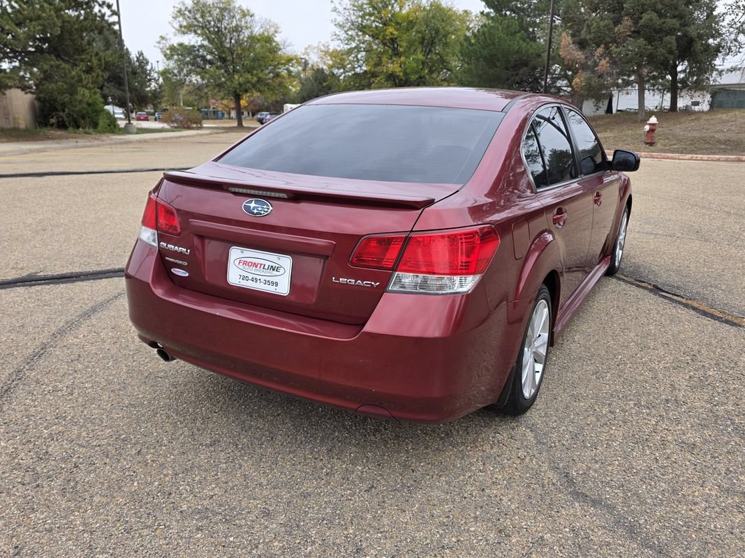 Used 2013 Subaru Legacy 2.5i Premium w/ All-Weather Pkg + Moonroof AWD/4WD image 7