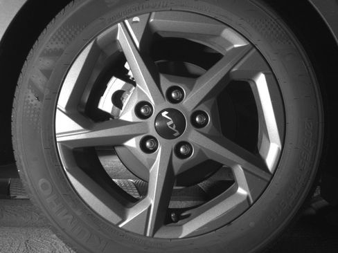 Used 2025 Kia K4 LXS image 15