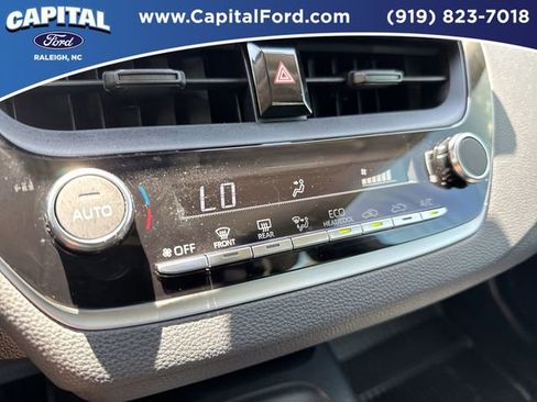 Used 2024 Toyota Corolla LE FWD image 29