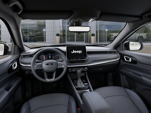 New 2026 Jeep Compass Limited image 14