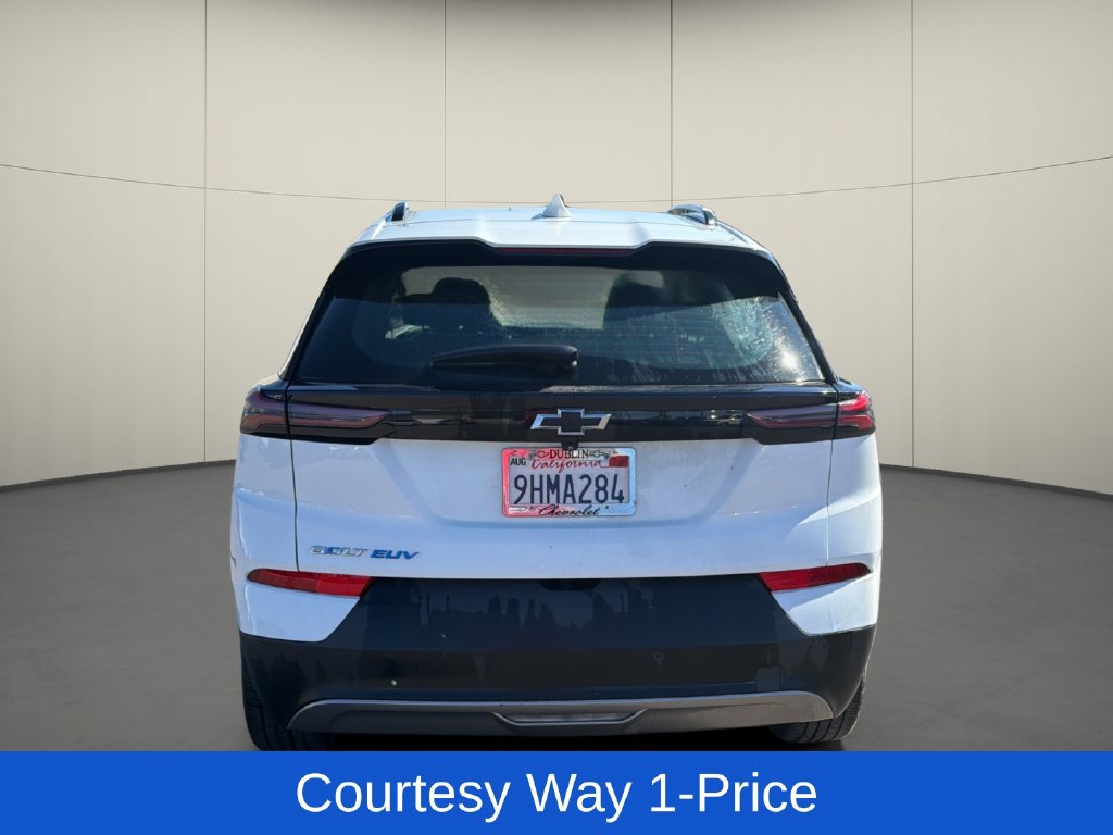 Used 2023 Chevrolet Bolt EUV LT w/ Driver Confidence Package FWD image 8