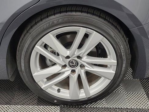 Used 2024 Lexus IS 300 w/ Comfort Package RWD image 10