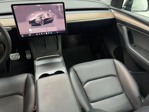 Used 2023 Tesla Model Y Performance AWD/4WD image 39