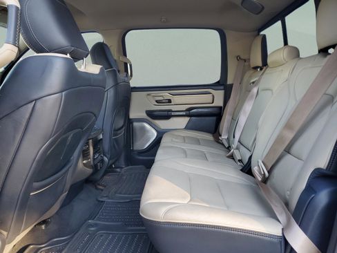 Used 2019 RAM 1500 Limited image 7