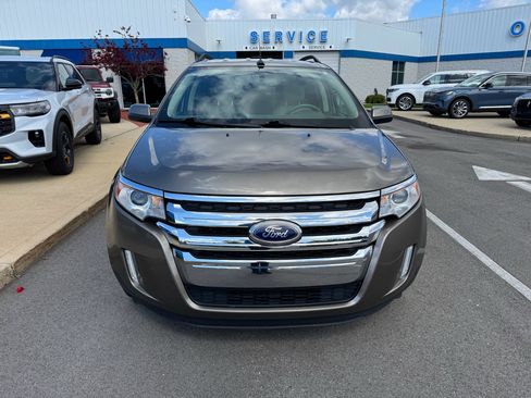 Used 2014 Ford Edge SEL w/ Equipment Group 204A FWD image 2