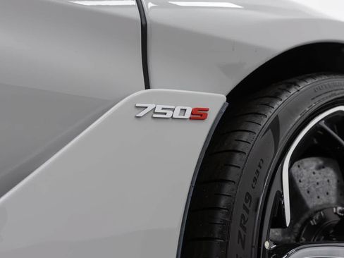 New 2027 McLaren 750S Spider RWD image 41