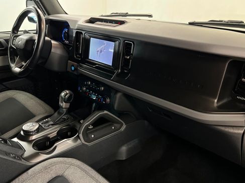 Used 2023 Ford Bronco Big Bend image 20