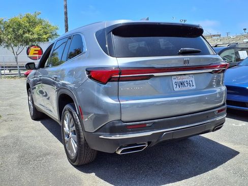 Used 2026 Buick Enclave Preferred FWD image 3