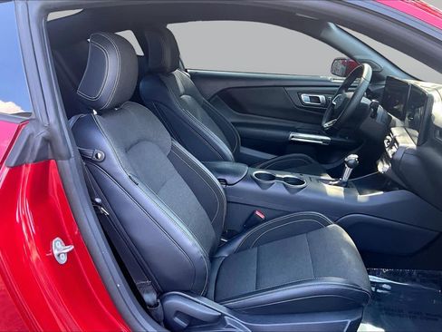Used 2024 Ford Mustang Coupe RWD image 8