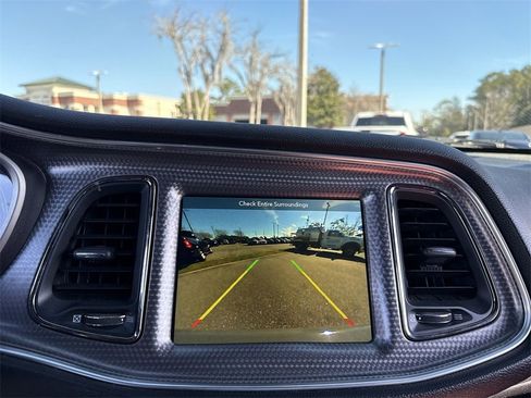Used 2019 Dodge Challenger SRT Hellcat Redeye image 24