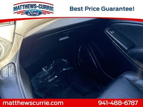 Used 2020 Chevrolet Suburban LT image 26