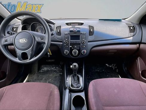 Used 2011 Kia Forte EX FWD image 7