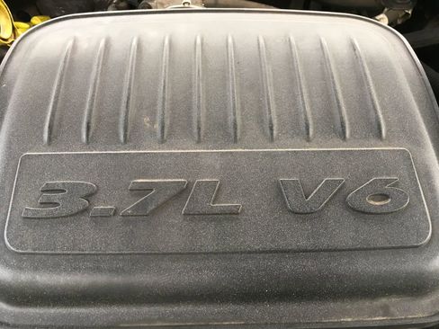Used 2006 Dodge Dakota SLT w/ Trailer Tow Group RWD image 12