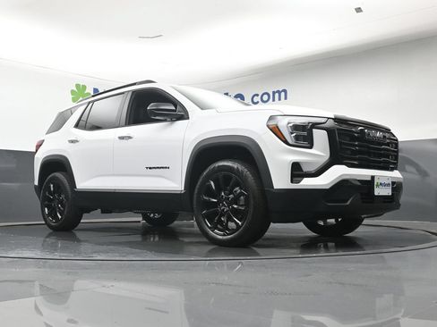 New 2027 GMC Terrain Elevation w/ Elevation Premium Package AWD/4WD image 29
