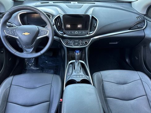 Used 2017 Chevrolet Volt Premier w/ Driver Confidence II Package image 16