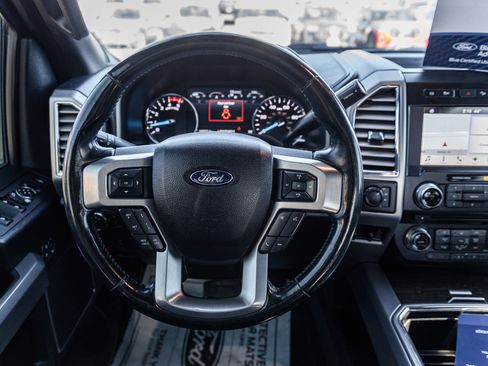 Certified 2017 Ford F350 Platinum w/ Platinum Ultimate Package image 13