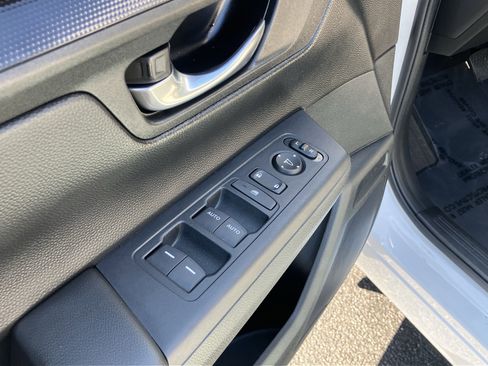 Used 2024 Honda CR-V EX image 15