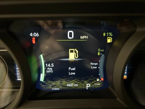 Used 2024 Jeep Wrangler Unlimited Rubicon 4xe w/ Technology Group AWD/4WD image 19