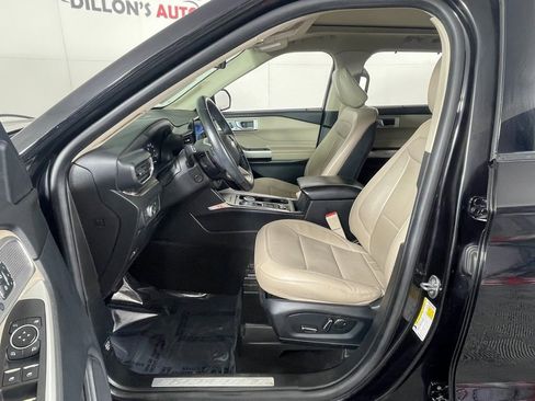 Used 2020 Ford Explorer Limited w/ Class III Trailer Tow Package image 13