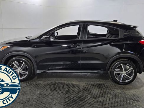 Used 2022 Honda HR-V EX image 4