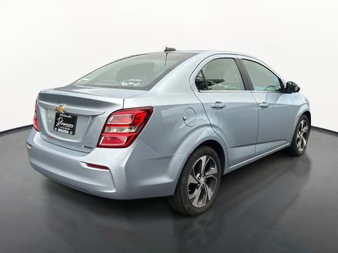 Used 2017 Chevrolet Sonic Premier w/ Driver Confidence Package FWD image 3