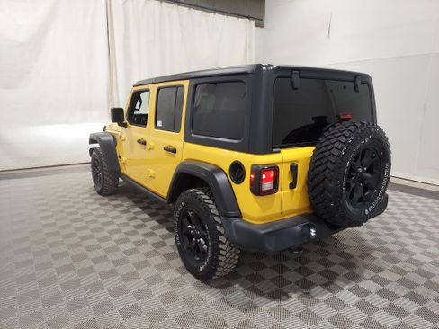 Used 2021 Jeep Wrangler Unlimited Sport AWD/4WD image 2