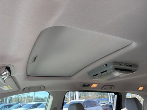 Used 2018 Honda Odyssey EX-L image 8