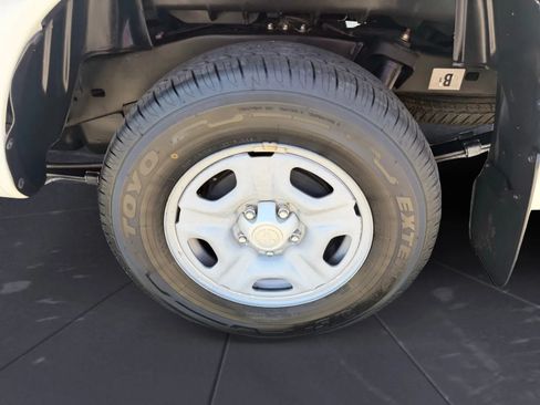 Used 2013 Toyota Tacoma 2WD Access Cab image 31