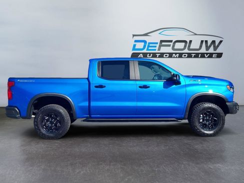 Used 2025 Chevrolet Silverado 1500 ZR2 w/ ZR2 Bison Edition AWD/4WD image 2