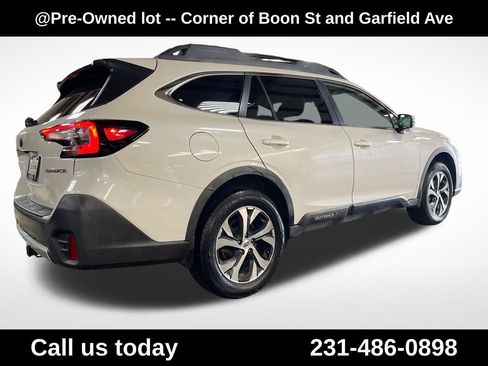 Used 2020 Subaru Outback Limited w/ Popular Package #2 AWD/4WD image 5