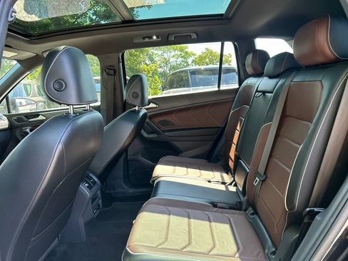 Used 2024 Volkswagen Tiguan SEL R-Line AWD/4WD image 25
