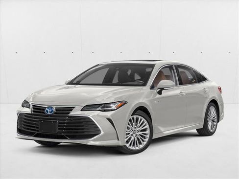 Used 2019 Toyota Avalon Limited FWD image 1