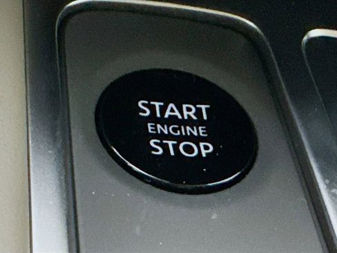 New 2026 INFINITI QX60 Luxe w/ Family Package image 21