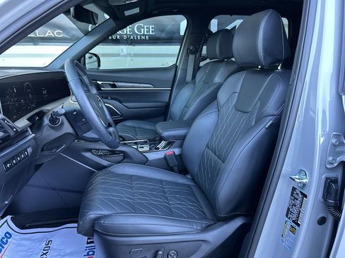 Certified 2025 Kia Telluride SX X-Line AWD/4WD image 12