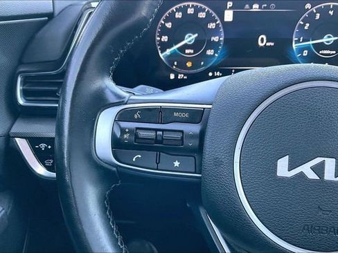 Used 2023 Kia Sportage SX image 10