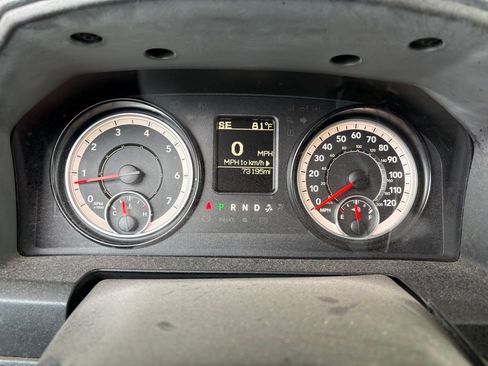 Used 2016 RAM 2500 Tradesman w/ Chrome Appearance Group image 21